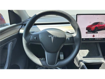 2024 Tesla Model Y Performance