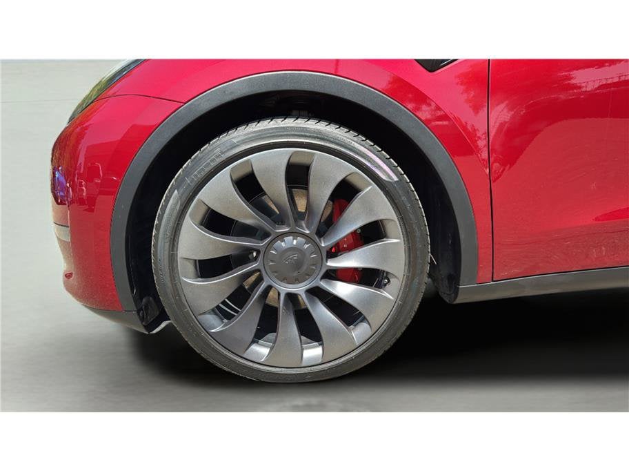 2024 Tesla Model Y Performance