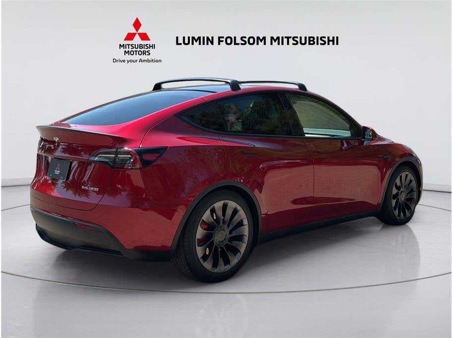 2024 Tesla Model Y Performance
