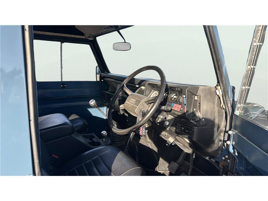 1991 Land Rover Defender 90 Base