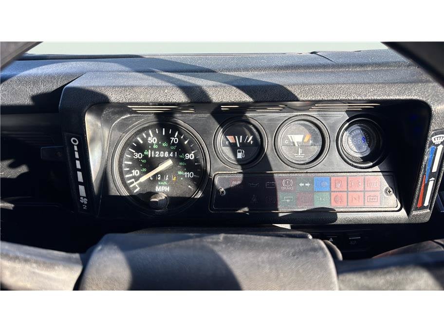 1991 Land Rover Defender 90 Base