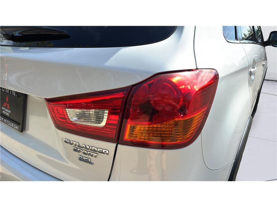 2016 Mitsubishi Outlander Sport SEL Sport Utility 4D