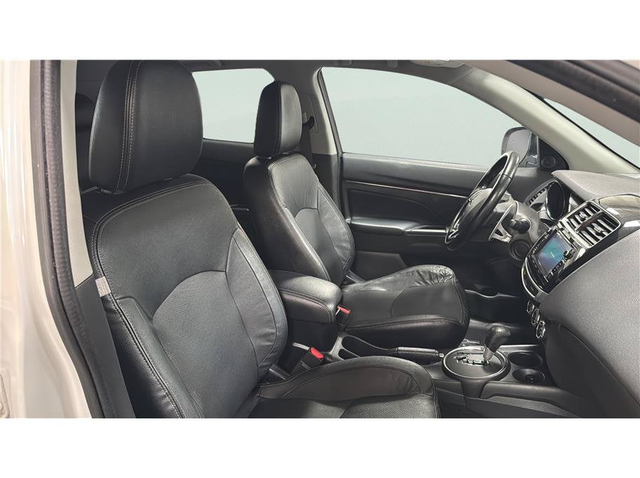 2016 Mitsubishi Outlander Sport SEL Sport Utility 4D