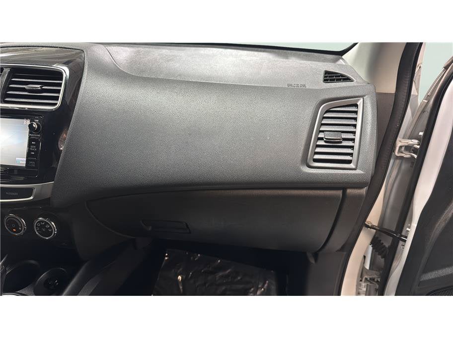 2016 Mitsubishi Outlander Sport SEL Sport Utility 4D