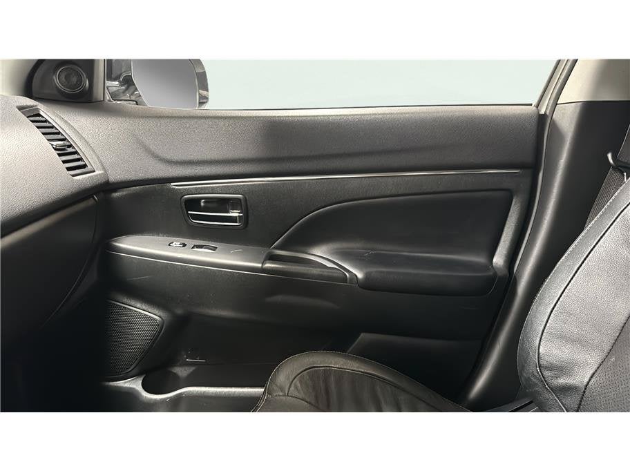 2016 Mitsubishi Outlander Sport SEL Sport Utility 4D