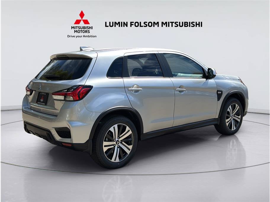 2027 Mitsubishi Outlander Sport ES Sport Utility 4D