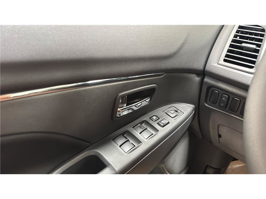 2027 Mitsubishi Outlander Sport S, ES, LE, SE