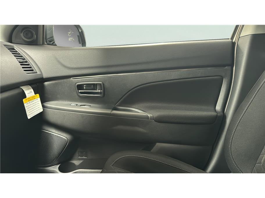 2027 Mitsubishi Outlander Sport S Sport Utility 4D