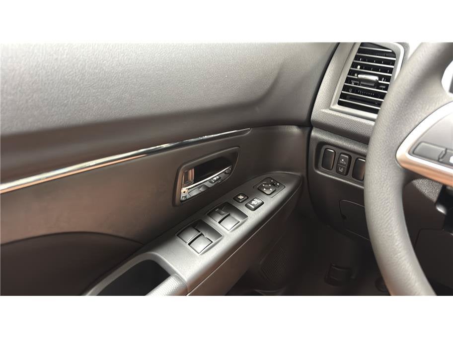 2027 Mitsubishi Outlander Sport S Sport Utility 4D