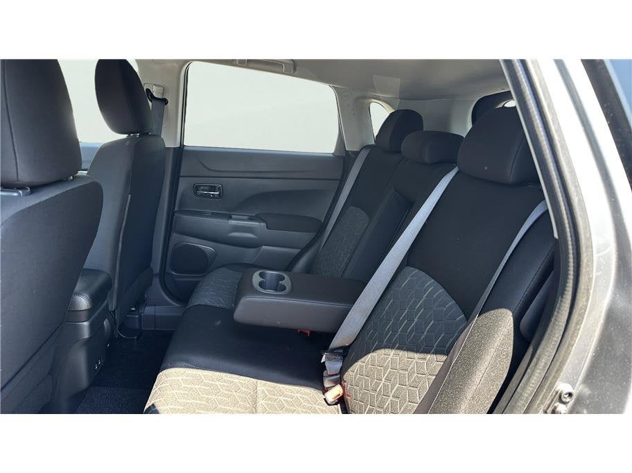 2026 Mitsubishi Outlander Sport LE Sport Utility 4D