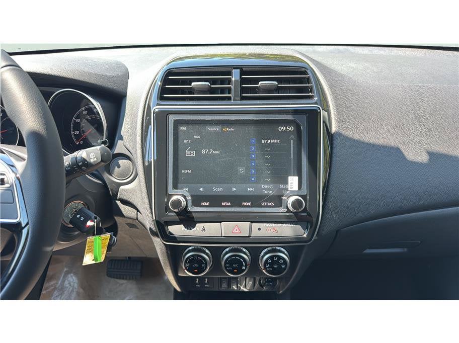 2026 Mitsubishi Outlander Sport LE Sport Utility 4D