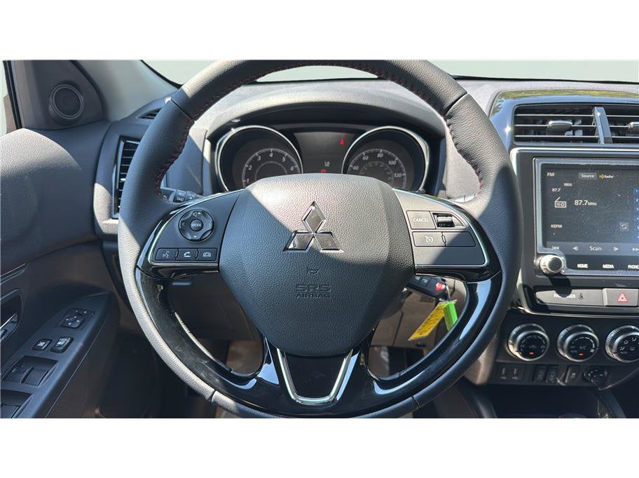 2026 Mitsubishi Outlander Sport LE Sport Utility 4D