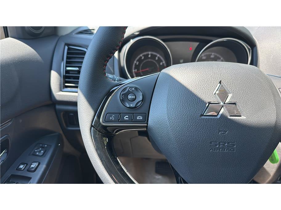 2026 Mitsubishi Outlander Sport LE Sport Utility 4D