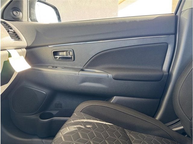 2026 Mitsubishi Outlander Sport ES Sport Utility 4D