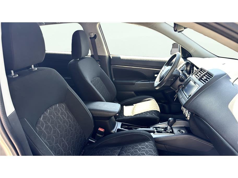 2024 Mitsubishi Outlander Sport ES Sport Utility 4D