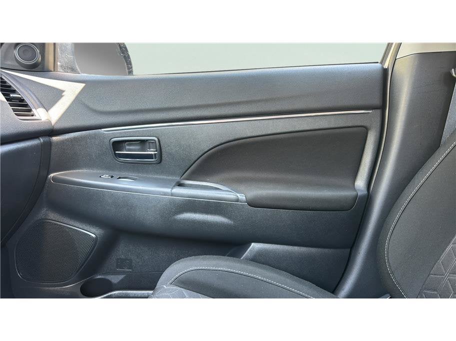2024 Mitsubishi Outlander Sport ES Sport Utility 4D