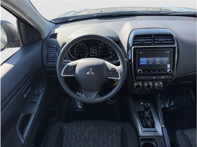 2026 Mitsubishi Outlander Sport ES Sport Utility 4D