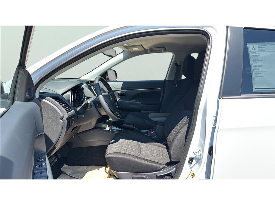 2026 Mitsubishi Outlander Sport LE Sport Utility 4D