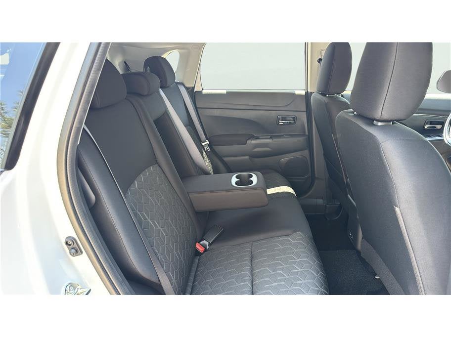 2026 Mitsubishi Outlander Sport LE Sport Utility 4D