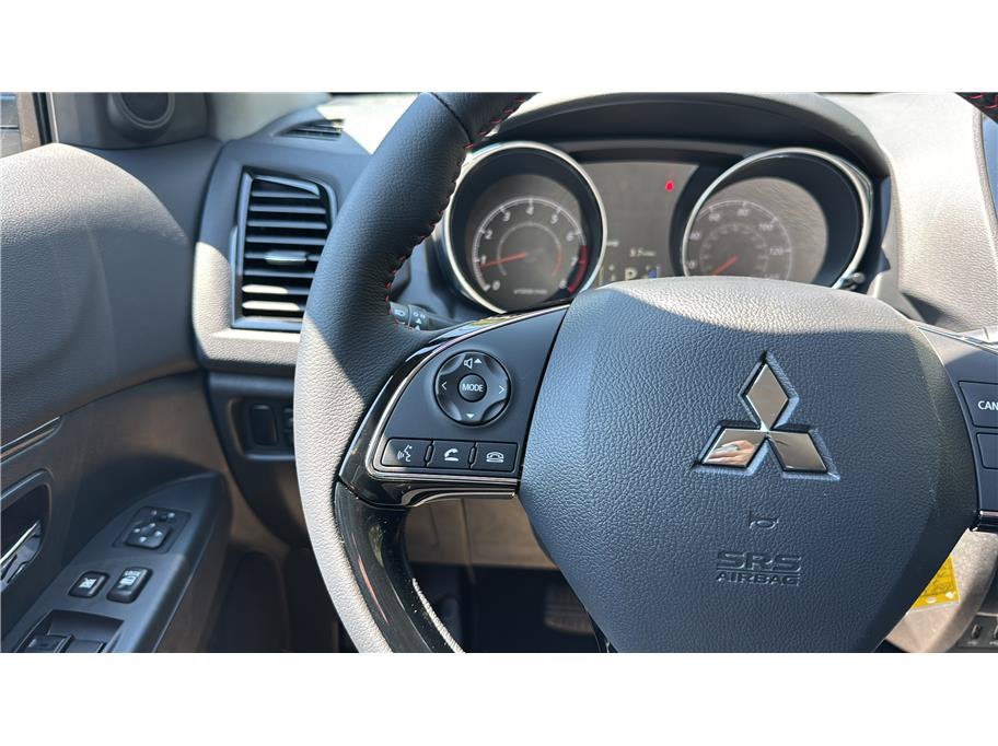 2026 Mitsubishi Outlander Sport LE Sport Utility 4D