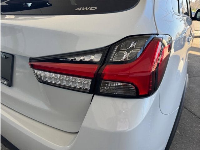 2026 Mitsubishi Outlander Sport ES Sport Utility 4D