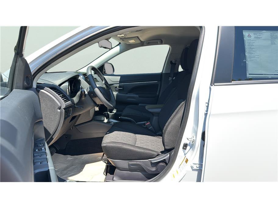 2026 Mitsubishi Outlander Sport ES Sport Utility 4D