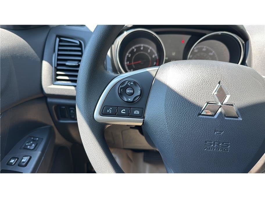 2026 Mitsubishi Outlander Sport ES Sport Utility 4D