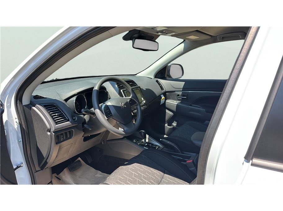 2026 Mitsubishi Outlander Sport ES Sport Utility 4D