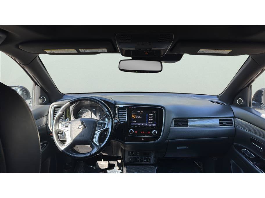 2020 Mitsubishi Outlander PHEV SEL Sport Utility 4D