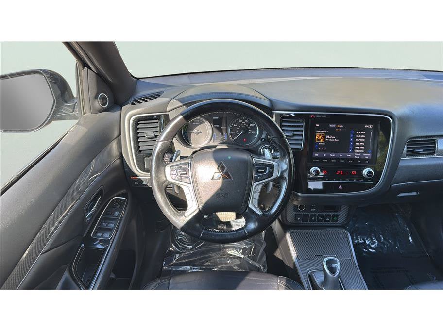 2020 Mitsubishi Outlander PHEV SEL Sport Utility 4D