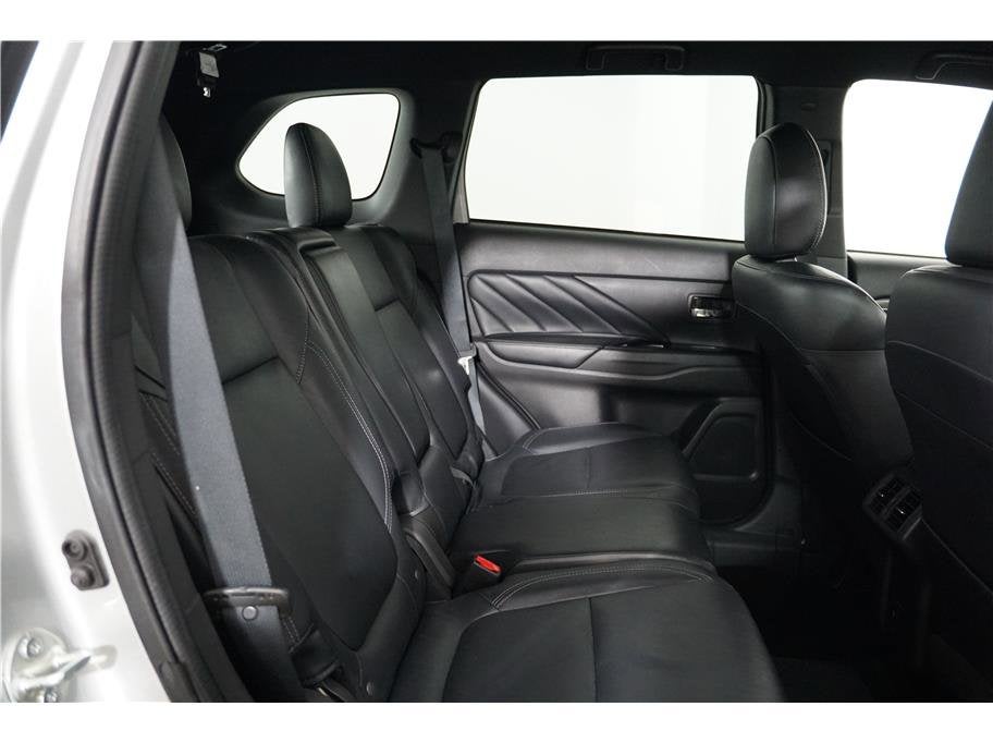 2022 Mitsubishi Outlander PHEV LE Sport Utility 4D