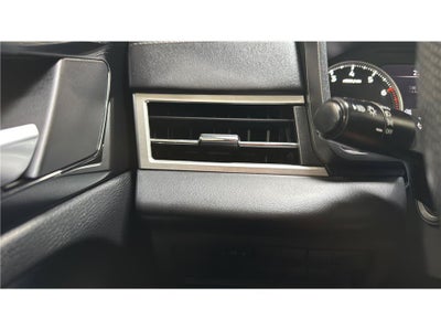 2025 Mitsubishi Outlander ES