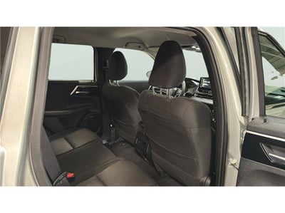 2025 Mitsubishi Outlander ES