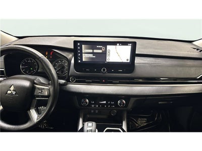 2025 Mitsubishi Outlander ES