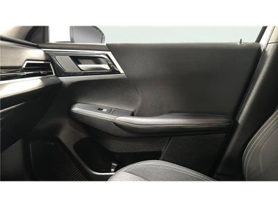 2025 Mitsubishi Outlander ES