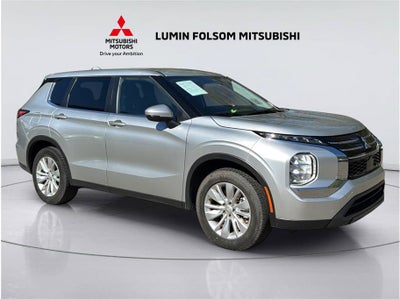2025 Mitsubishi Outlander ES