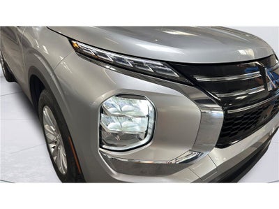 2025 Mitsubishi Outlander ES