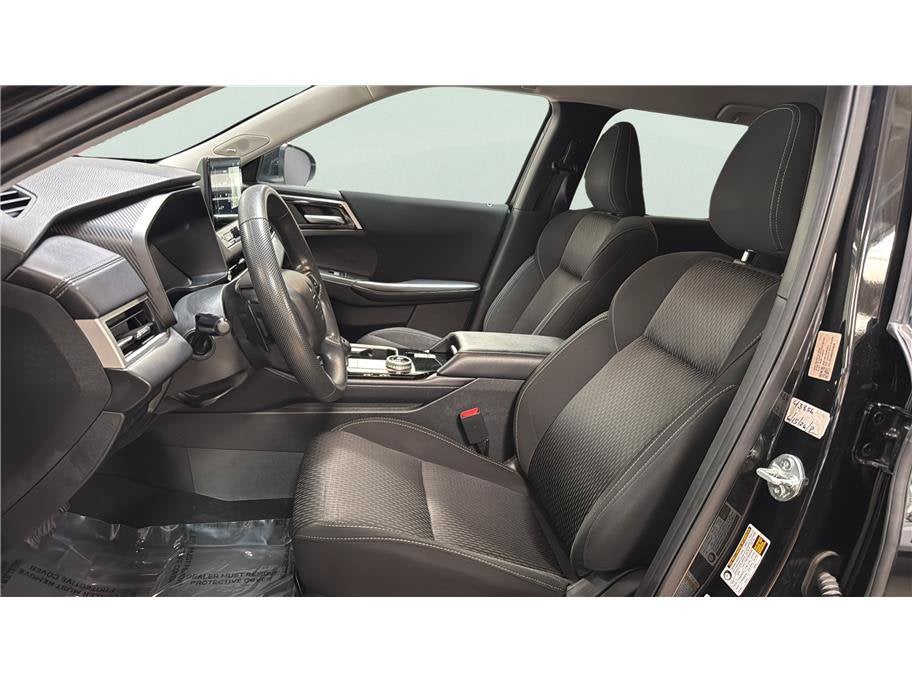 2025 Mitsubishi Outlander ES