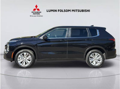 2025 Mitsubishi Outlander ES