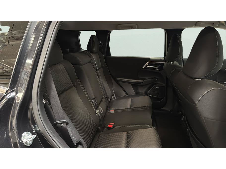 2025 Mitsubishi Outlander ES