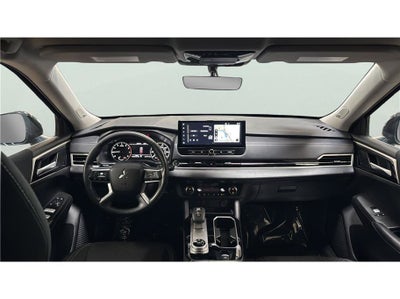 2025 Mitsubishi Outlander ES