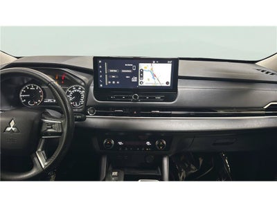 2025 Mitsubishi Outlander ES