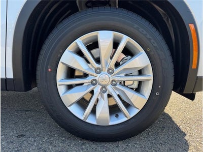 2026 Mitsubishi Outlander ES