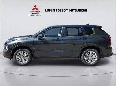 2026 Mitsubishi Outlander ES