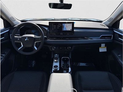 2026 Mitsubishi Outlander ES