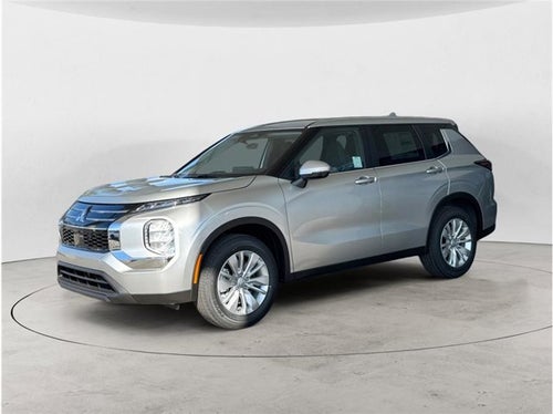 2026 Mitsubishi Outlander ES