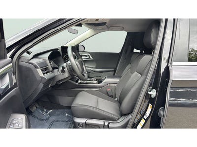 2026 Mitsubishi Outlander ES