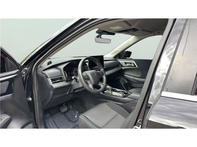 2026 Mitsubishi Outlander ES