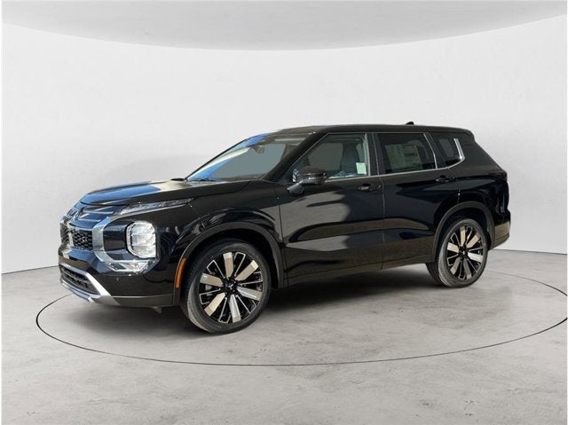 2026 Mitsubishi Outlander ES Sport Utility 4D