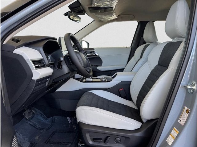 2026 Mitsubishi Outlander ES Sport Utility 4D